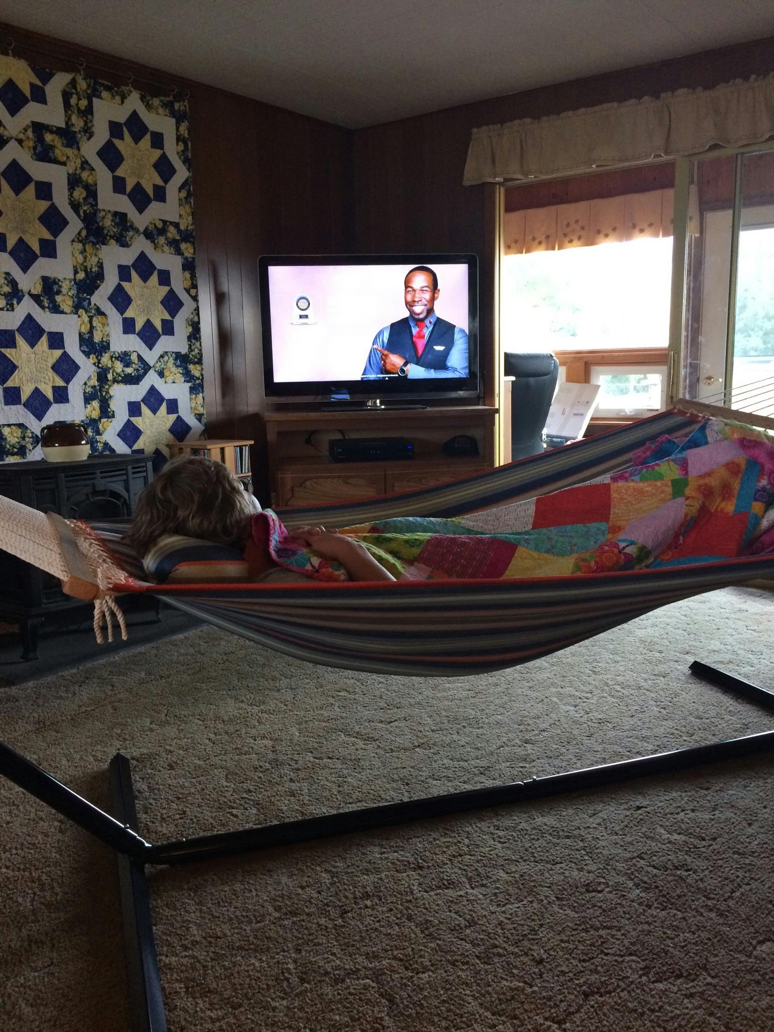 Quilted Hammock with Bolster Pillow + 15 feet Stand Hammock Universe